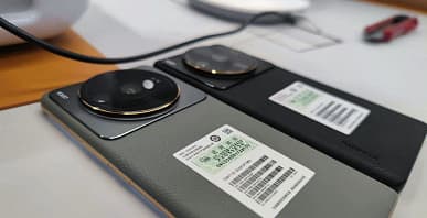 Xiaomi 12S Ultra с огромным выступом камеры показали вживую со всех сторон