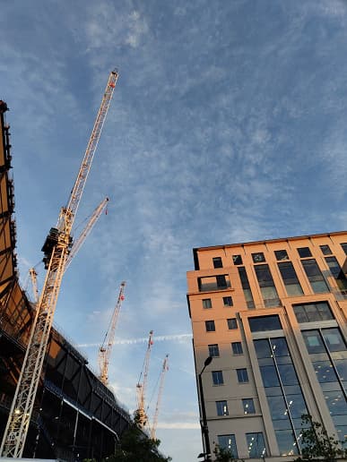 Так фотографирует самый необычный телефон 2022 года. Примеры снимков, сделанных камерой Nothing Phone (1)