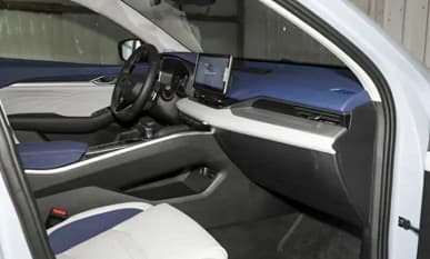 России бы не помешал такой седан. В Китае стартовали продажи нового Geely Xingrui c разгоном до 100 км/ч за 7,9 с и расходом 6,7 л на 100 км