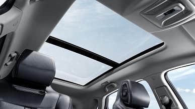 Никаких 5 миллионов рублей. Названы официальные цена на флагманский кроссовер Changan Uni-K, и они оказались гораздо ниже тех цен, что ранее установили дилеры