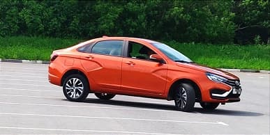 Товарные Lada Vesta NG сфотографировали вживую. Счастливчики даже смогут купить эти автомобили