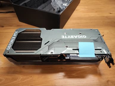 В Китае уже можно купить GeForce RTX 4090, хотя до официальных продаж ещё две недели