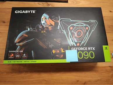 В Китае уже можно купить GeForce RTX 4090, хотя до официальных продаж ещё две недели