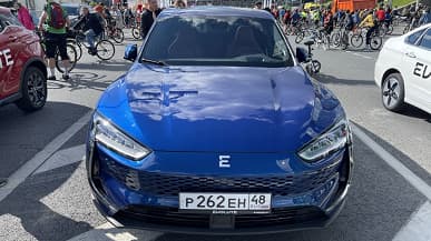 Так выглядит загадочный российский электромобиль Evolute i-JET, который понравился участникам Велофестиваля 2022