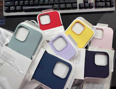 iPhone 14 Plus — первый смартфон серии Plus с 2017 года. Фотографии чехлов для iPhone 14