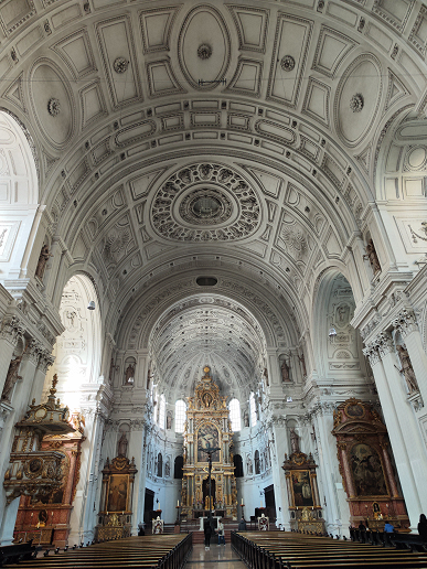 Вот зачем нужны 200 Мп. Появились сравнительные фотографии с Xiaomi 12T Pro в разном разрешении