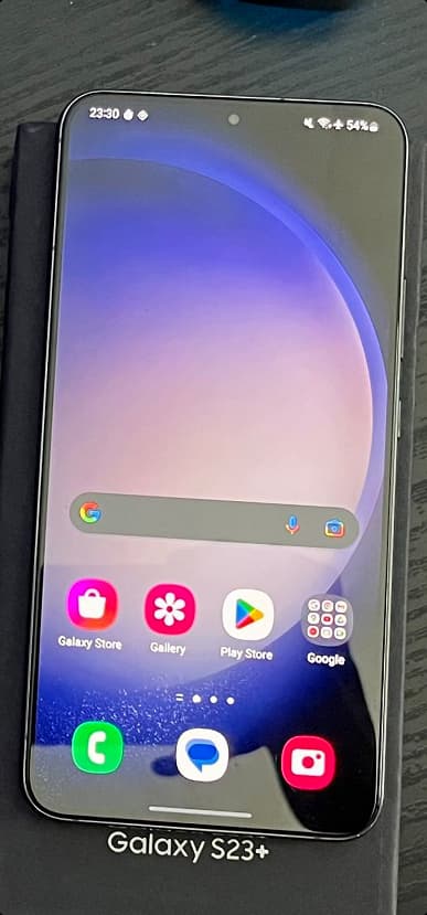 Samsung Galaxy S23 Plus и Galaxy S23 Ultra показали вживую. Подтверждена 200-мегапиксельная камера и запись видео 8К 30 к/с