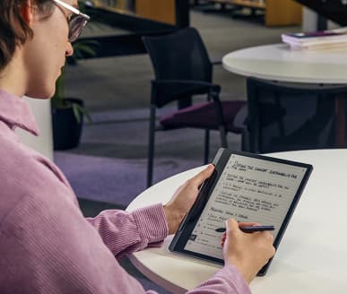 Экран E Ink 10,3 дюйма, 3550 мАч, Android 11 и стилус. Представлен планшет Lenovo Smart Paper – для записи лекций и мемуаров