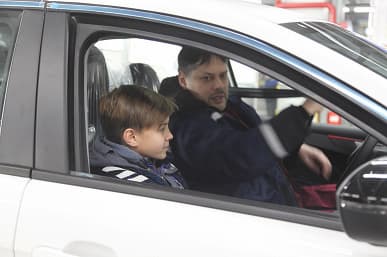 Новый китайский седан, который собирают на «Автоторе», засветили на фотографиях