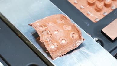 Так выглядит препарированная испарительная камера Radeon RX 7900 XTX. Но в ней ли кроется проблема перегрева видеокарты?