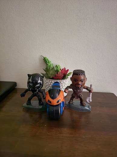 Луна с 30-кратным зумом, режим ночной съемки и примеры дневной съемки. Новые фото, демонстрирующие возможности Samsung Galaxy S23 – базовой модели линейки