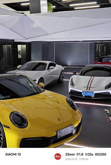 Возможности камеры Xiaomi 13 показали при съёмке суперкаров