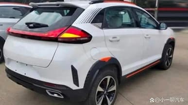 Новый компактный кроссовер Chery засняли вживую. Он приедет в РФ и будет дешевле Tiggo 4