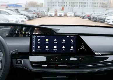 Запас хода более 1000 км и расход 5,5 л на 100 км/ч. В Китае стартовали продажи экономичной версии кроссовера Changan UNI-K