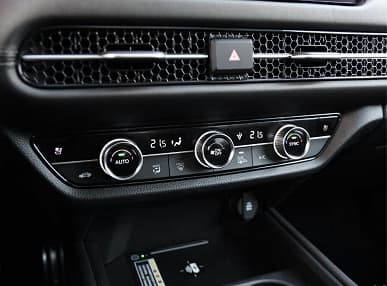 203 л.с, расход 5,26 л на 100 км, три экрана и акустика Bose. Представлен кроссовер Honda ZR-V e:HEV – это гибридный клон HR-V