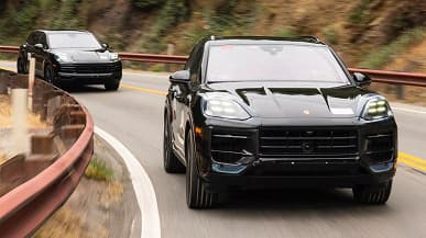 Из грязи в князи. Porsche показала Cayenne 2024, компания обещает самое крупное обновление за всю историю внедорожника