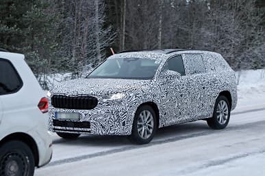 Совершенно новый Skoda Kodiaq засветился на тестах