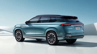 Эффектно и с намеком на премиум: опубликованы фото интерьера флагманского кроссовера Chery Tiggo 9