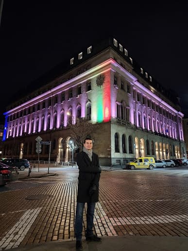 Samsung Galaxy S23 Ultra против S22 Ultra в первой битве камер. А есть ли вообще разница?