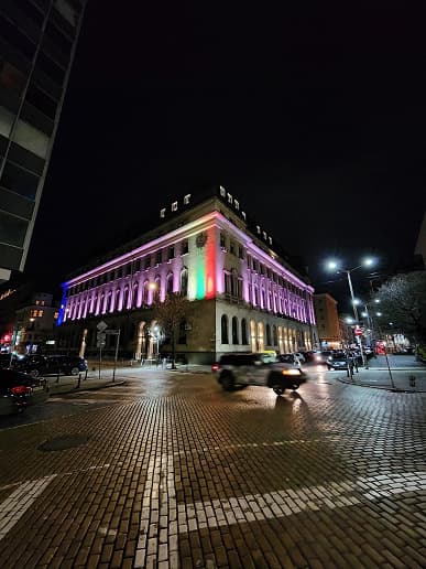 Samsung Galaxy S23 Ultra против S22 Ultra в первой битве камер. А есть ли вообще разница?