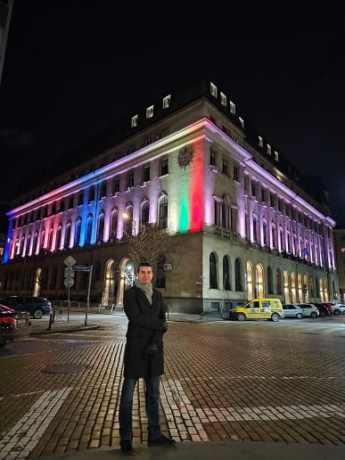 Samsung Galaxy S23 Ultra против S22 Ultra в первой битве камер. А есть ли вообще разница?