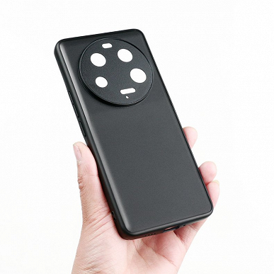 Нестандартный дизайн Xiaomi 13 Ultra подтверждён качественными фотографиями его чехлов