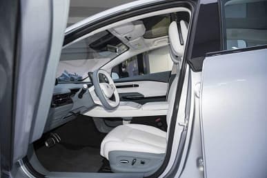 340 л.с., задний привод, 4,9 с до 100 км/ч и рекордная аэродинамика. Представлен спортседан Aion Hyper GT