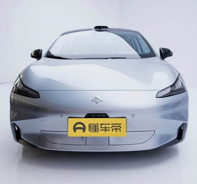 340 л.с., задний привод, 4,9 с до 100 км/ч и рекордная аэродинамика. Представлен спортседан Aion Hyper GT