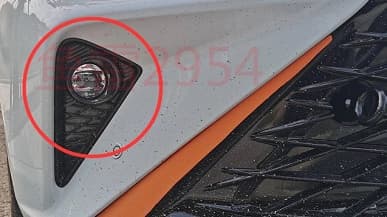 Перспективный седан Omoda GT для России показали на живых фото. Что это за модель?