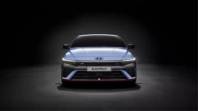 Так выглядит «горячий» седан Hyundai Elantra N нового поколения. Он может получит 290-сильный турбомотор