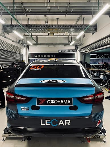 Так выглядит самая крутая Lada Vesta NG – c развитым обвесом и 268-сильным мотором