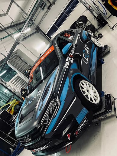 Так выглядит самая крутая Lada Vesta NG – c развитым обвесом и 268-сильным мотором