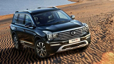 Прямо перед выходом нового поколения в России изменились цены на флагманский кроссовер GAC GS8