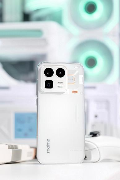 Мощная начинка и камеры Realme Neo 8 с поддержкой 120-кратного зума