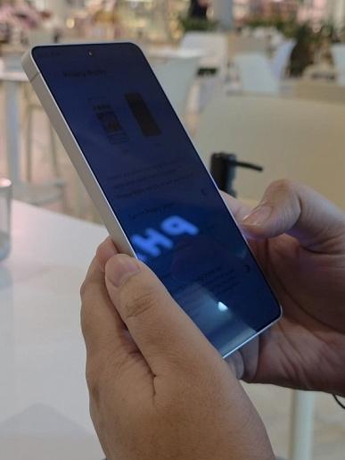 Работа экрана Samsung Galaxy S26 Ultra в разных режимах показана на «живых» кадрах