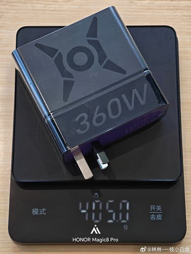 Honor представила сверхкомпактную GaN-зарядку мощностью 360 Вт Honor представила сверхкомпактную GaN-зарядку мощностью 360 Вт