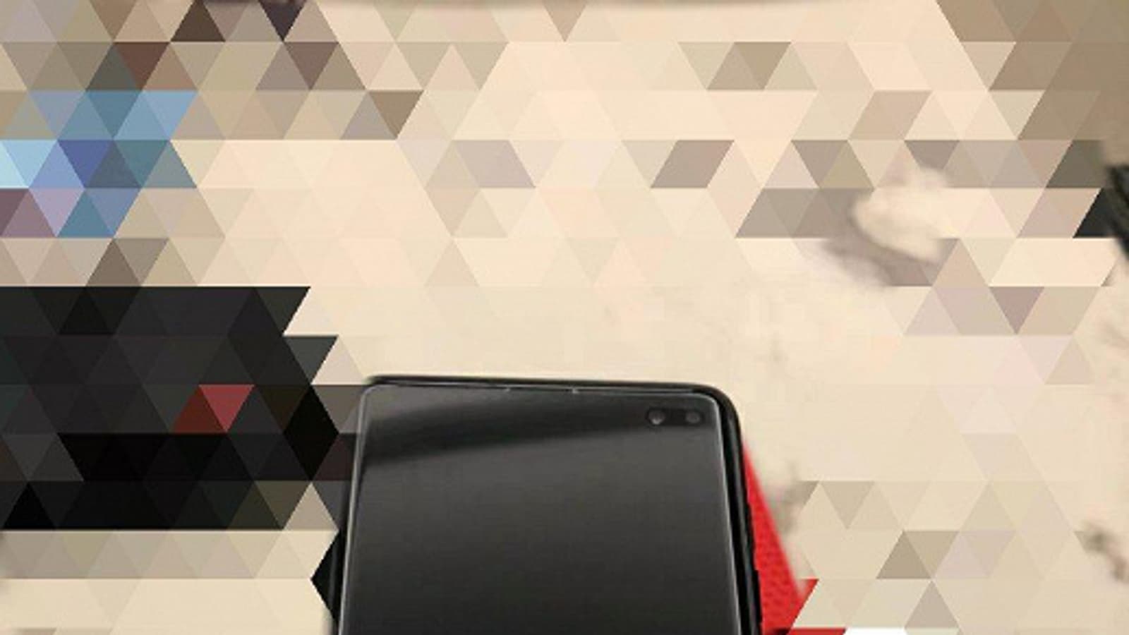 Redmi K30 позирует вживую перед анонсом