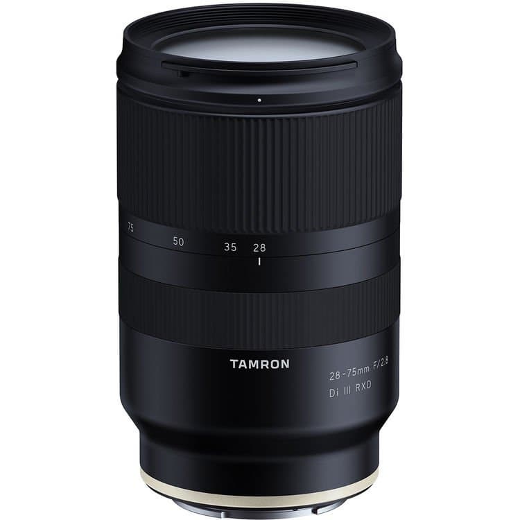 Tamron просит владельцев объективов Tamron 28-75mm F/2.8 Di III RXD (Model A036) проверить их серийные номера