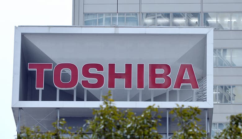 Toshiba планирует выйти из убыточного бизнеса по производству микросхем LSI
