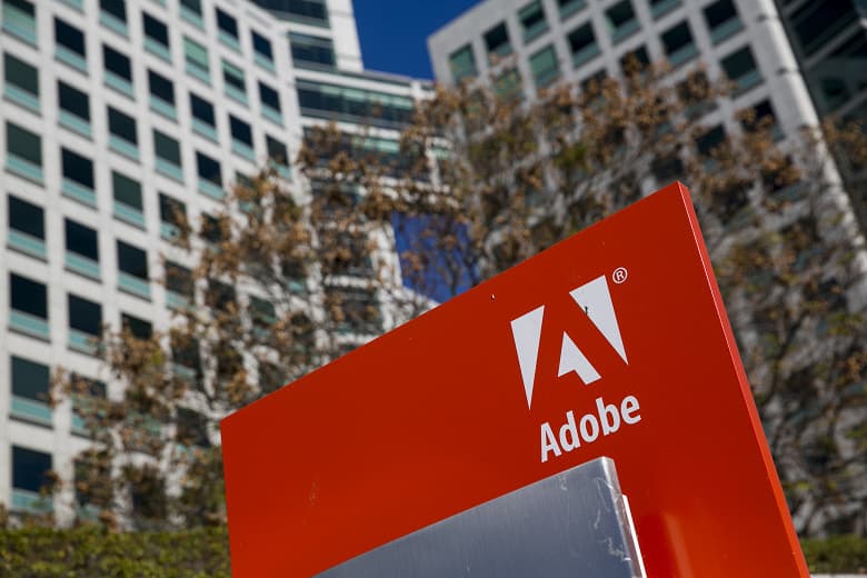 Компания Adobe отчиталась за квартал и год в целом
