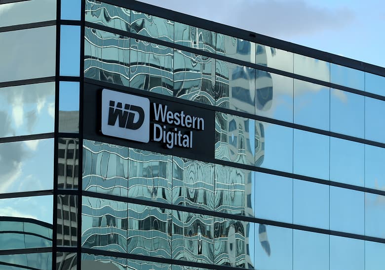 В минувшем квартале выручка Western Digital достигла 4,83 млрд долларов, в годовом выражении увеличившись на 23% В минувшем квартале выручка Western Digital достигла 4,83 млрд долларов, в годовом выражении увеличившись на 23%