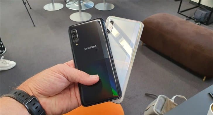 Android 10, 108 Мп и 5G за 0 – это Samsung Galaxy A71 Android 10, 108 Мп и 5G за 0 – это Samsung Galaxy A71