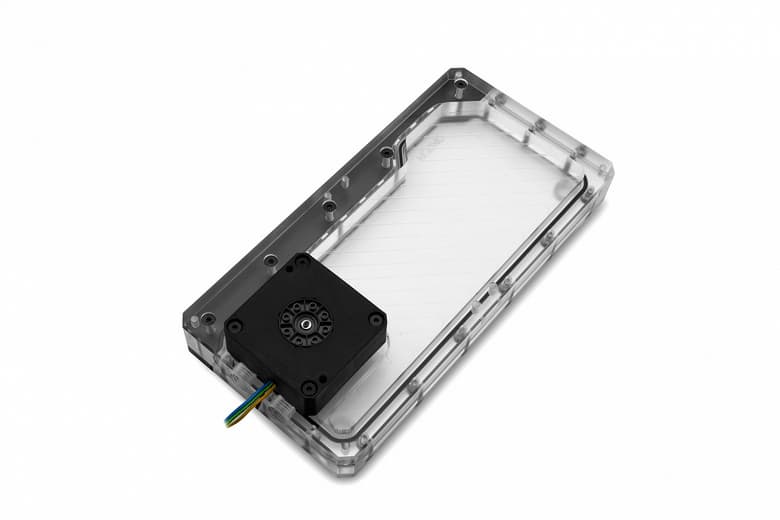 Резервуары EK-Quantum Volume FLT D-RGB по форме напоминают радиаторы