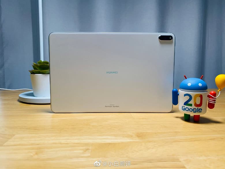 Huawei MatePad Pro на первых качественных фото