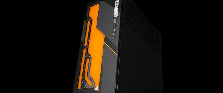 Корпус InWin 303EK укомплектован двумя компонентами системы жидкостного охлаждения 