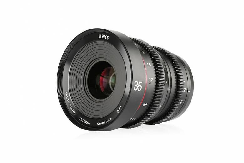 Объектив Meike MK-35mm T2.2 адресован снимающим видео камерами системы Micro Four Thirds Объектив Meike MK-35mm T2.2 адресован снимающим видео камерами системы Micro Four Thirds