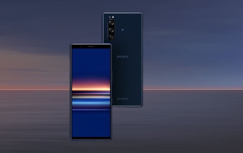 Стартовали продажи компактного флагмана Sony Xperia 5 в России
