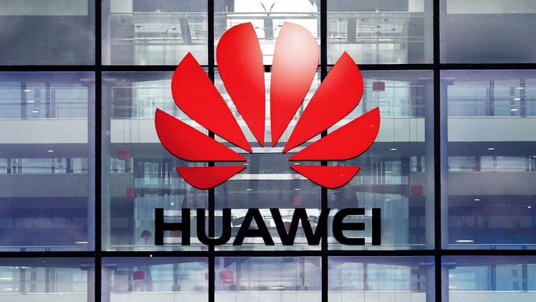 Huawei продолжает покупать американские комплектующие, санкции фактически не работают