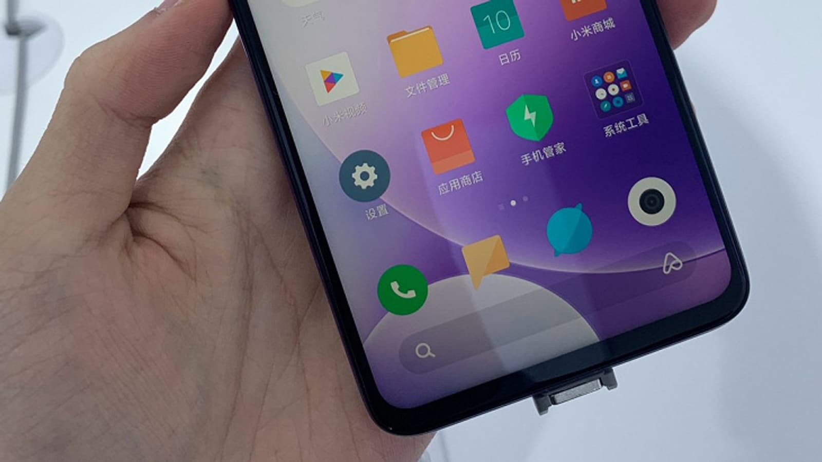 Рекордно дешевый 5G-смартфон Redmi K30 позирует на живых фото сразу после анонса