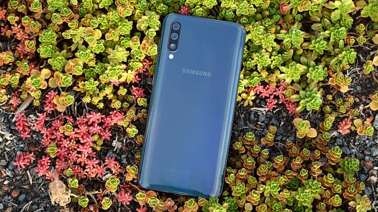 Один из самых успешных смартфонов Samsung продолжает получать одно обновление за другим Один из самых успешных смартфонов Samsung продолжает получать одно обновление за другим